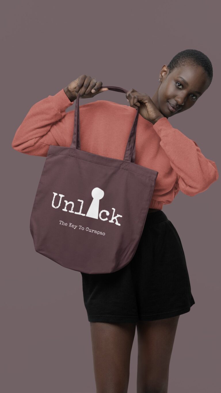 key-to-curacao-tote-bag